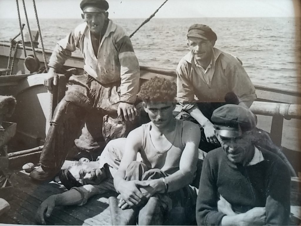 Poissonnière en 1953, Camus, Maréchal, le Donge allongé, Maurice Le Gall et Le Bec au 1er plan